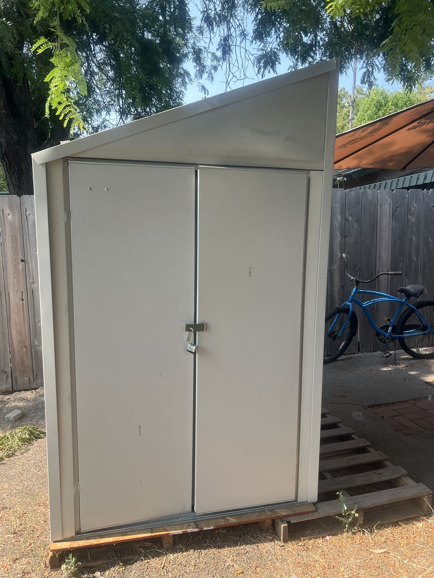 Shed