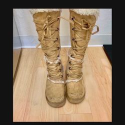 Boots snow burning man gypsy festival knee 7.5 lace up beige tan fur bohemian  Vintage 