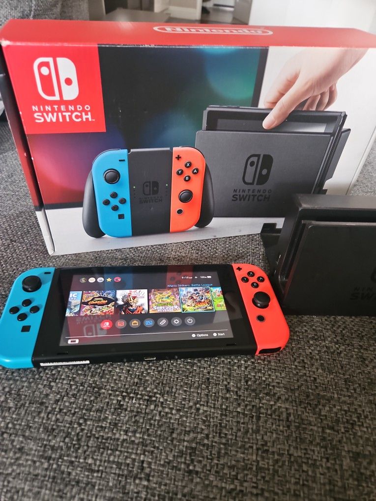 Nintendo Switch 