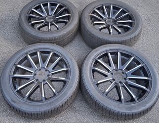 Set of 4 Mayhem 22” Black/Machined Wheels + 305/40R22 Tires