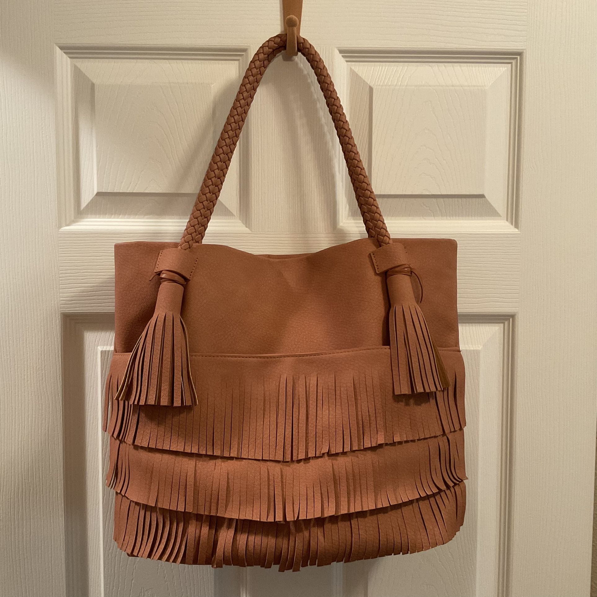 NEW! Danielle Nicole FRINGE purse - Large