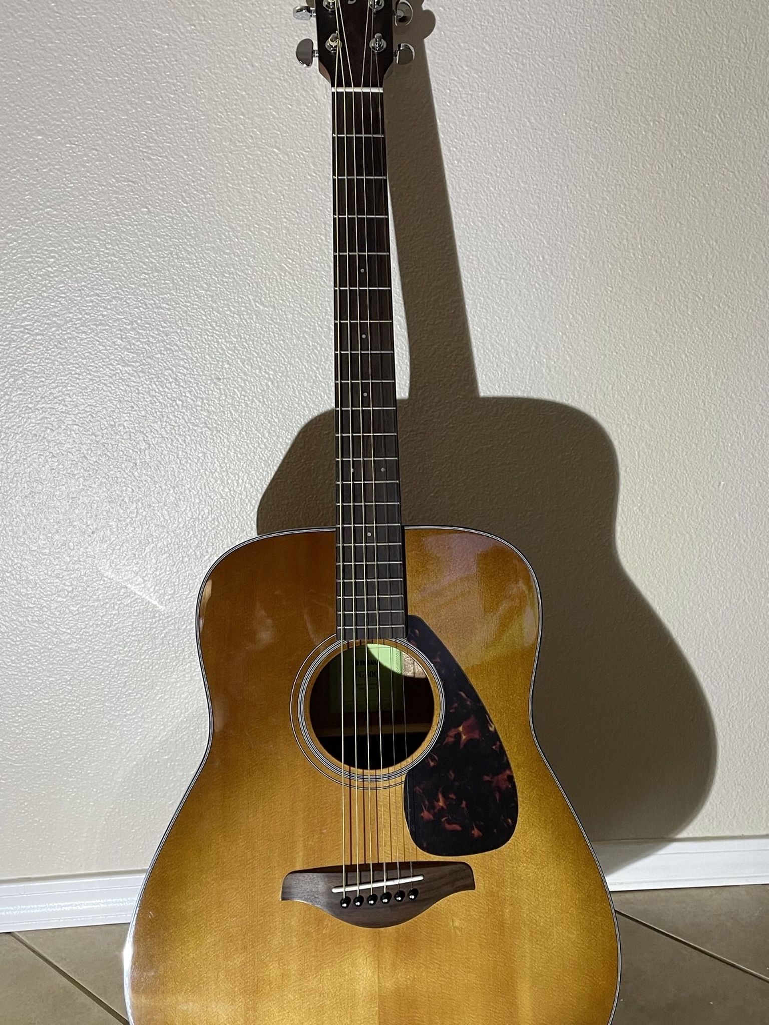 Yamaha FG 800 Acoustic Guitar w/Soft Carrying Case