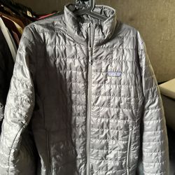 Patagonia Mens Nano Grey Puff Small 