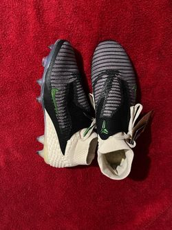 Nike Phantom 6 (Size 8)