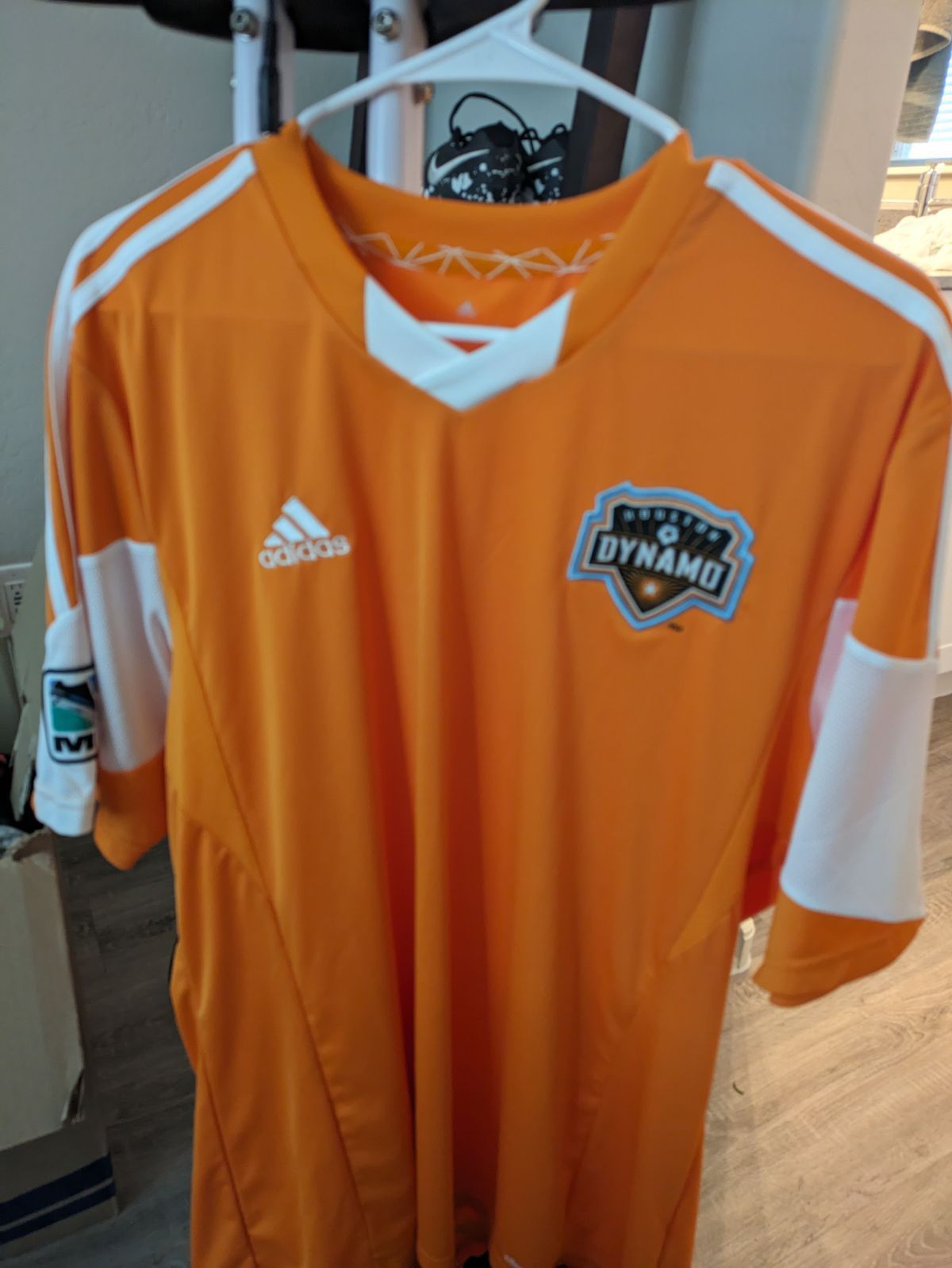 Soccer Jersey Houston Dynamo "Creamsicle" XL for Sale in Goodyear, AZ