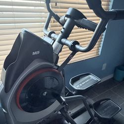 Bowflex M5 Max Trainer