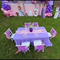 Kids Table Set Up 