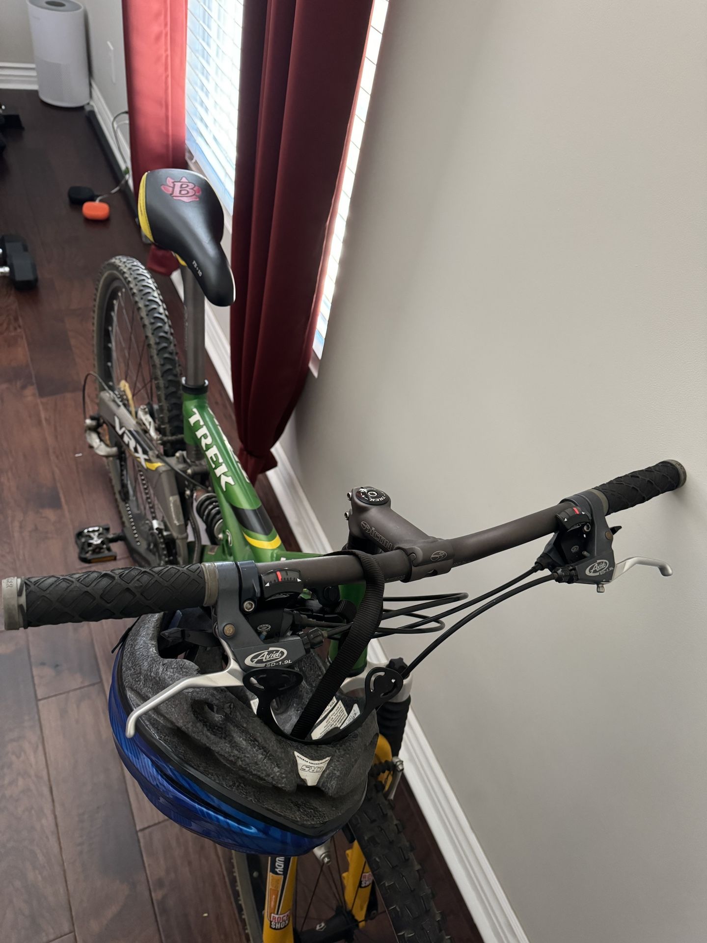 Trek vRX 300 Mountain Bike Bikes & Cycling