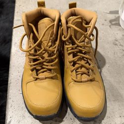 Nike Manoa LTR - Boys 5Y