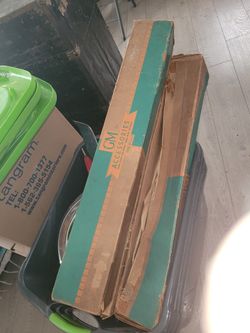 NOS Parts 1958 Sedan Door Vent