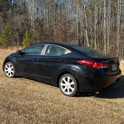 2012 Hyundai Elantra