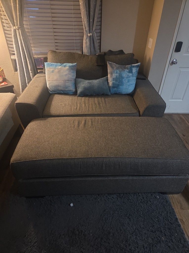 Oversized Couch Chair