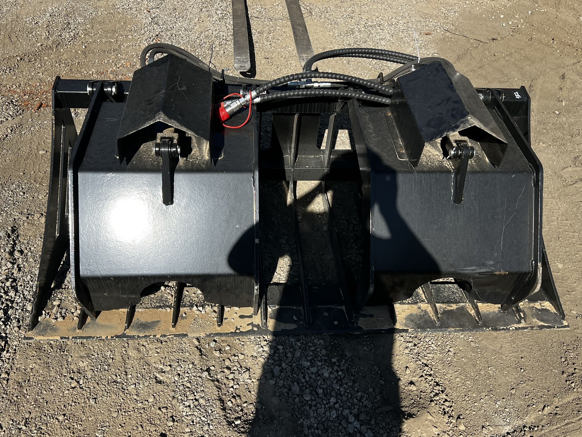 Grapple Bucket Skid Steer Double Claw Skid Steer Attachment Bobcat Grapple