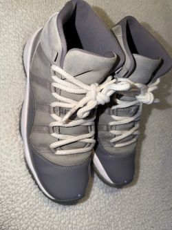 Jordan Retro  Cool Grey 11's Youth 7/Women 8.5