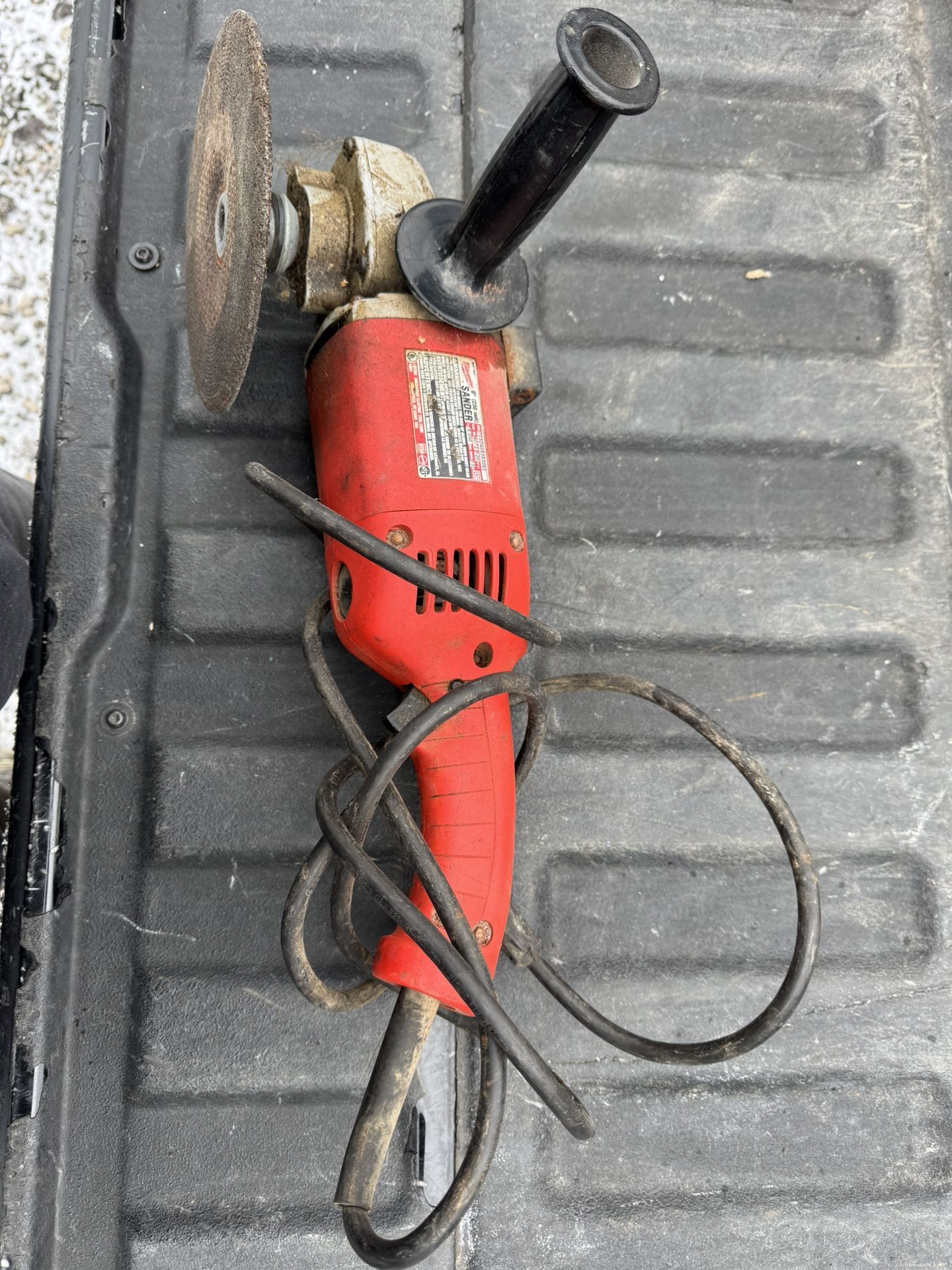 Milwaukee 9" Heavy Duty Sander/Grinder