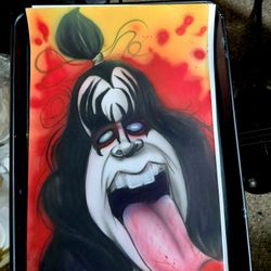 Kiss ART