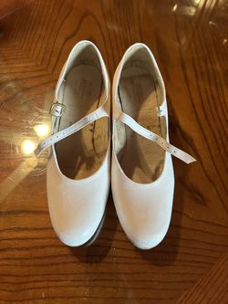 Folclórico Dance Shoes