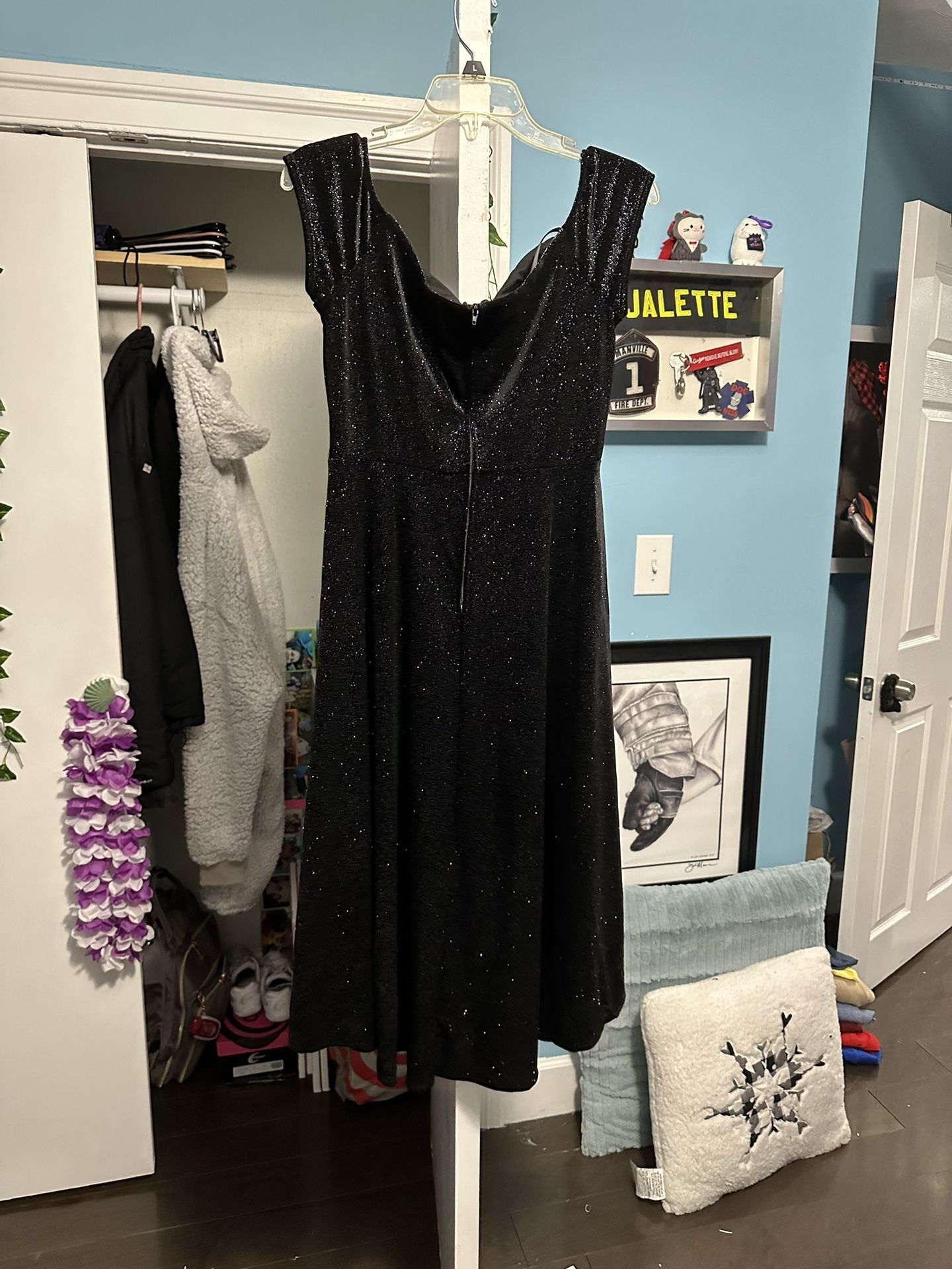 Semi-formal Juniors Dress