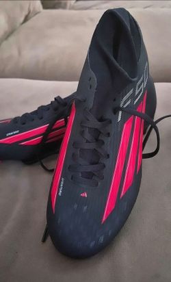 Soccer cleats