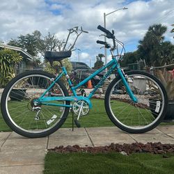 DIAMONDBACK sand streak 6 (6) speed used 26” tires