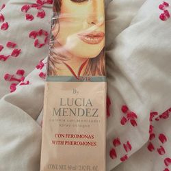 Perfume De Lucia Mendez 