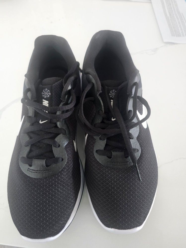 Nike 9 US Size Never Used