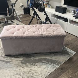 Storage Ottoman Bench. 