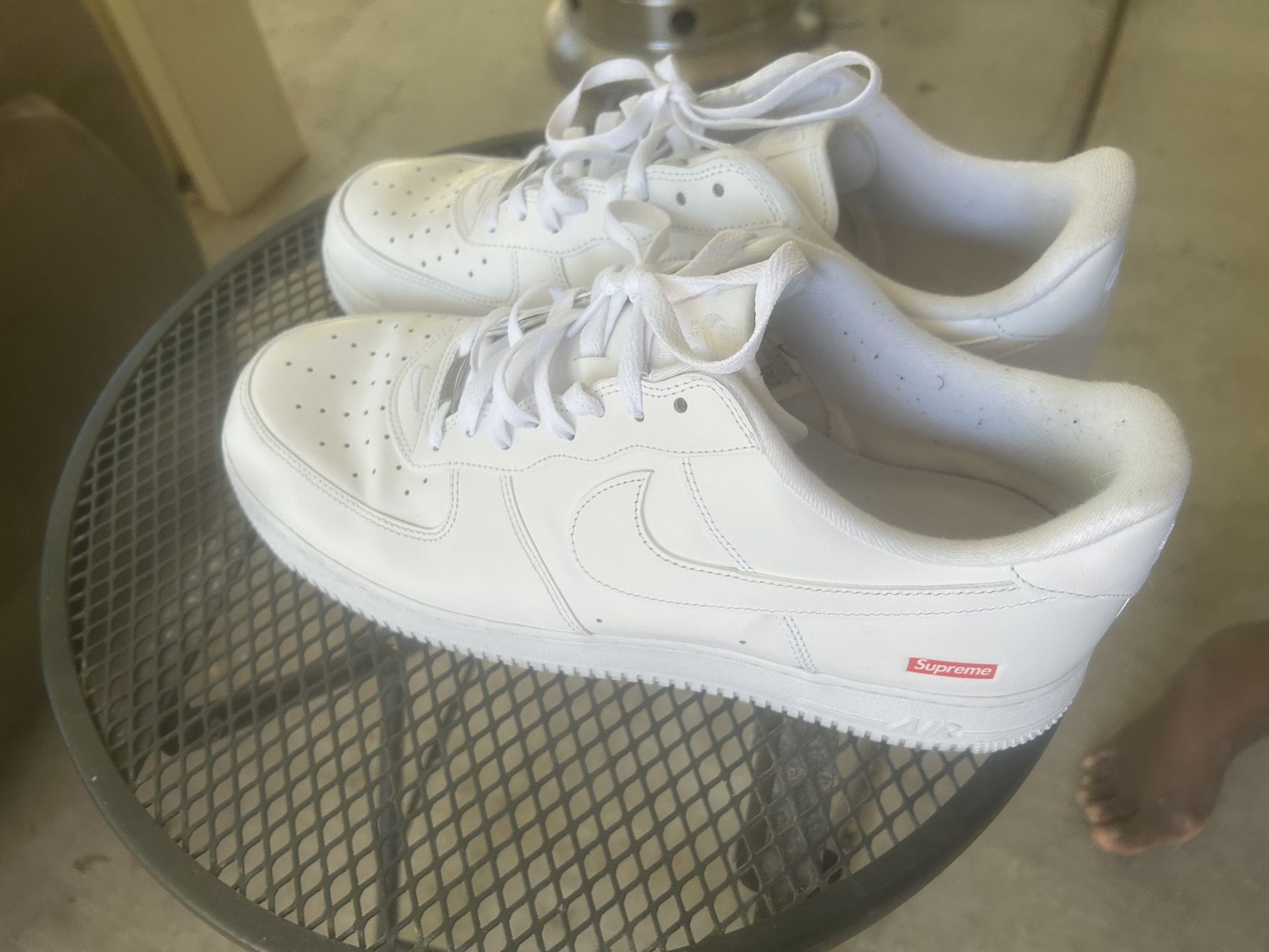 Supreme Af 1