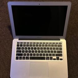 Apple Macbook Air 13” I5/8GB/128GB SSD macOS 