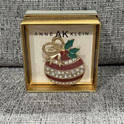 Brand New Anne Klein Christmas Brooch 🎄 Pin 