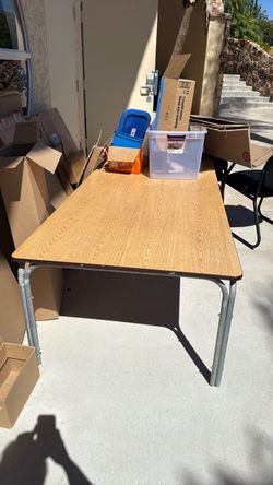 Free Table