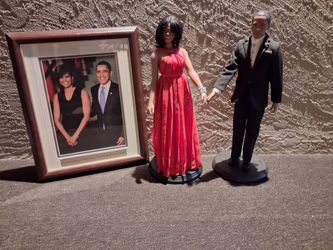Ashton Drake Galleries- Barack & Michelle Obama Dolls - 2013