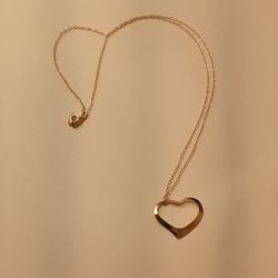 14kt Yellow Gold Open Heart Necklace