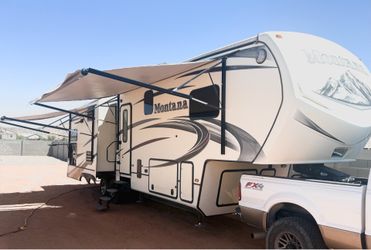 3155RL Keystone Montana 35’ 5th Wheel