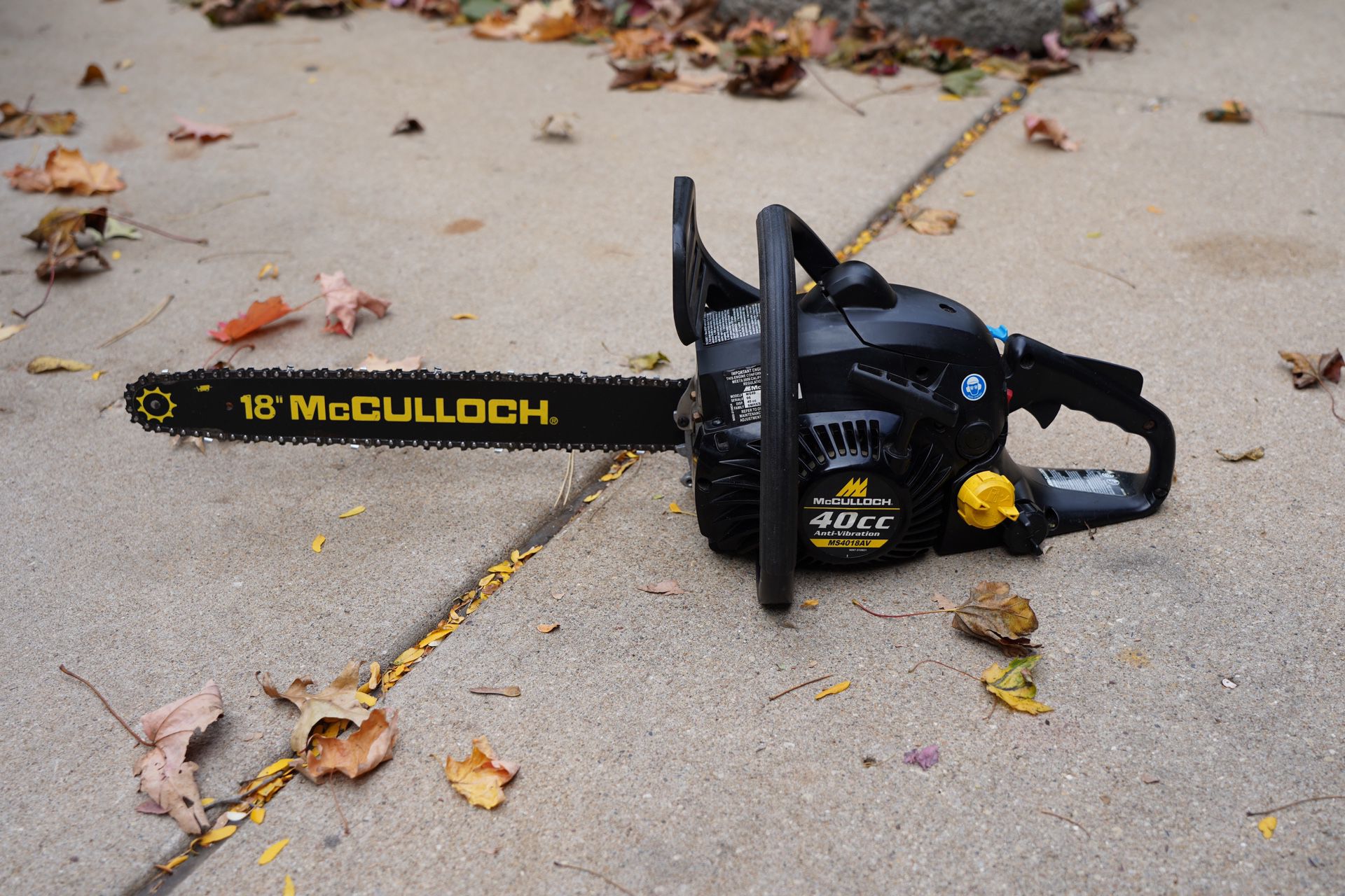 18” McCulloch 40cc chainsaw