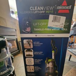 Bissell Clean view Allergen Lift Off Pet Vacuum 