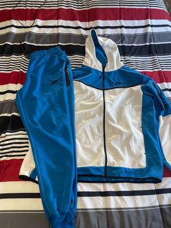 Nike tech top and bottom  size 2x only