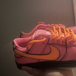 Nike SB Dunk Low Pro QS "Blossom" sneakers from The Powerpuff Girls collaboration.  