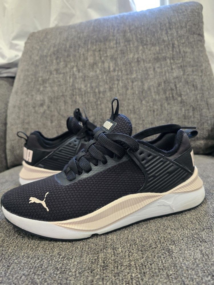 Puma Shoes Size 8 Women