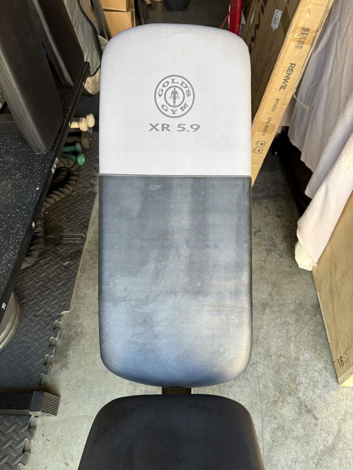 Adjustable Workout Bench 