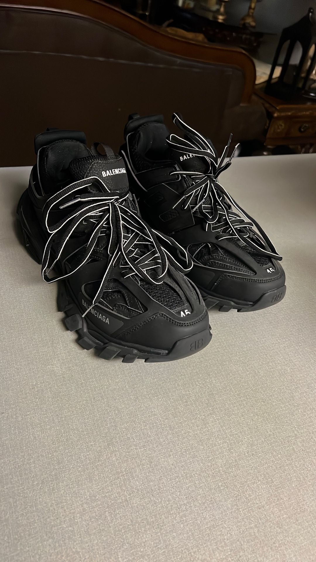 Balenciaga Tracks