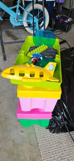 Lego duplo sets in boxes