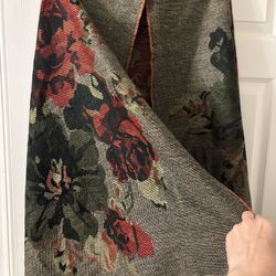 Women’s Shawl