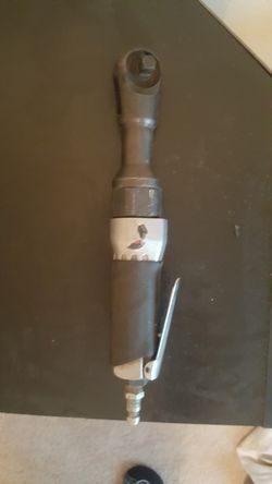 Buffalo Pneumatic 3/8" air ratchet