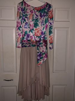 BEAUTIFUL FORMAL SEQUENCE AND SHEER DRESS 