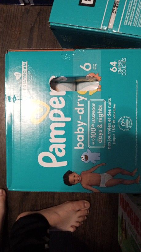 Pampers 