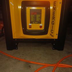 Forklift Battery Charger, New