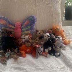 15 Beanie Babies