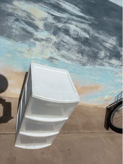 STORAGE PLASTIC DRAWERS