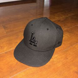 Black LA Dodgers Hat Size 7 3/8